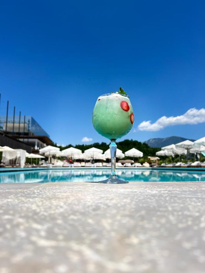 Equos Resort Hotel Τίρανα Εξωτερικό φωτογραφία